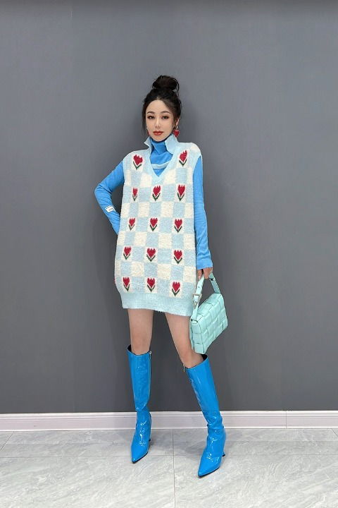 Jiang Dan Monroe European Station 2022 Winter New Korean Fashion Candy Color Knitted Vest with Age 축소 여성 의류 lt0363