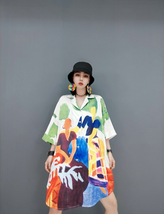 Jiang Dan Menglu Europe 2022 Winter Fashion Shirt Korean 버전의 쉬폰 프린트 느슨한 대형 여성 조조 lt0365