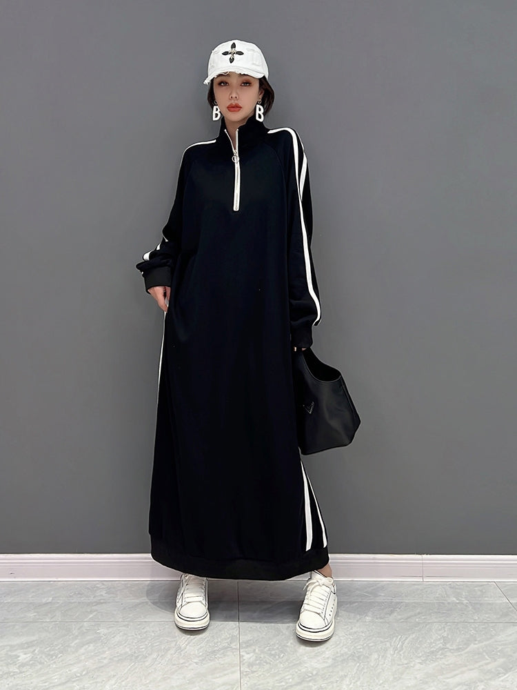 Jersey-style dress, maxi length, ring zip