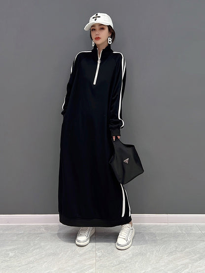 Jersey-style dress, maxi length, ring zip